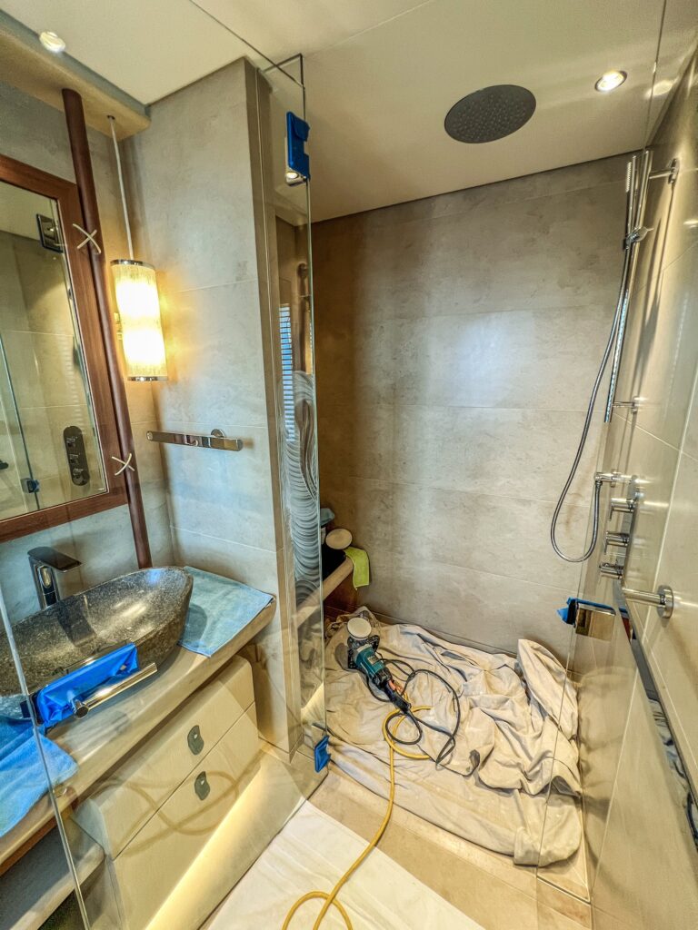 bathroom glass restorers in Fort Lauderdale, Miami, and West Palm
